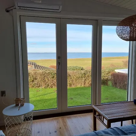 Tatil Evi Panoramic Sea View In An Idyllic Landscape Tranekær
