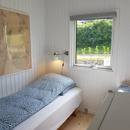 Panoramic Sea View In An Idyllic Landscape Tatil Evi Tranekær